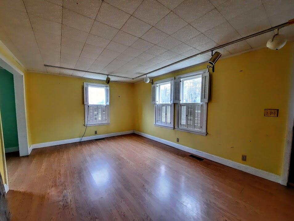 1233 State Street Bangor, ME 04401 - Photo 16 of 25 20211118_113541
