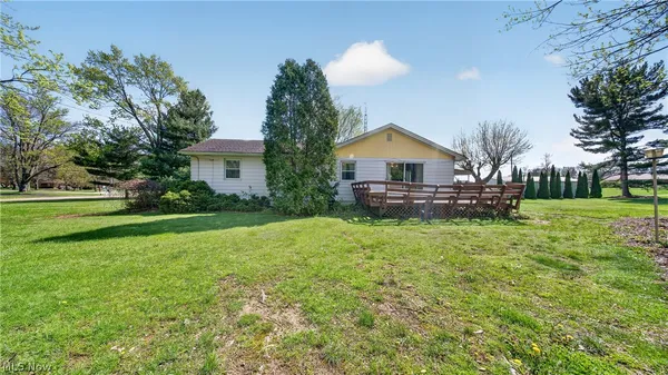 $235,000 | 2114 East Turkeyfoot Lake Road, Green, OH 44685