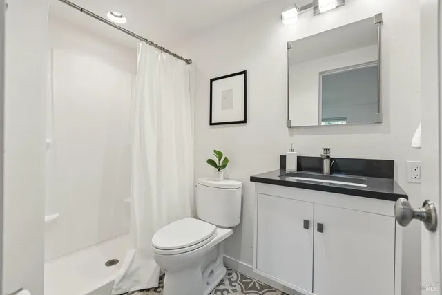 $1,345,000 | 51 Juniper Avenue, San Geronimo, CA 94963