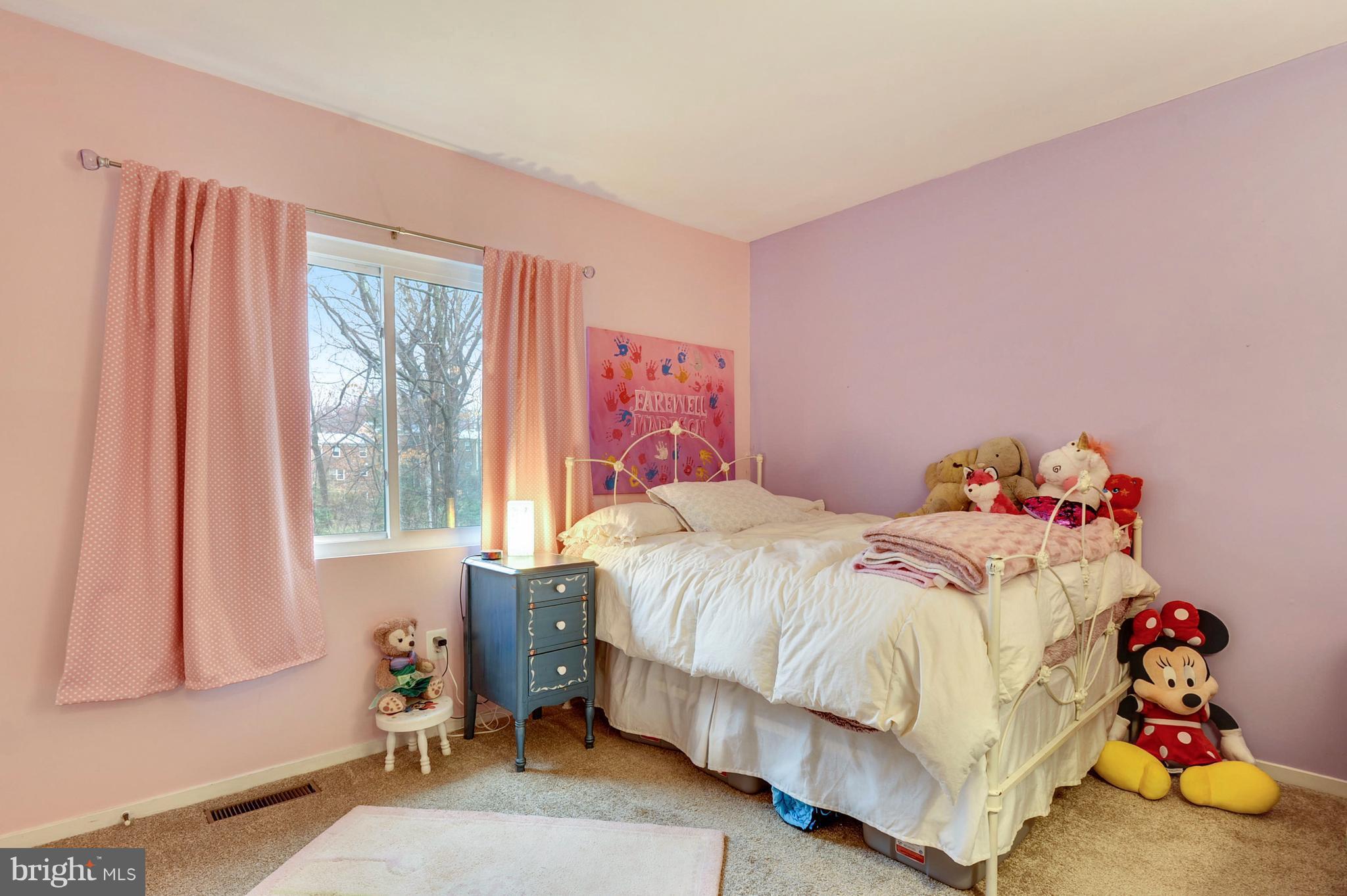 2228 Wheelwright Court Reston, VA 20191 - Photo 25 of 30 Bedroom