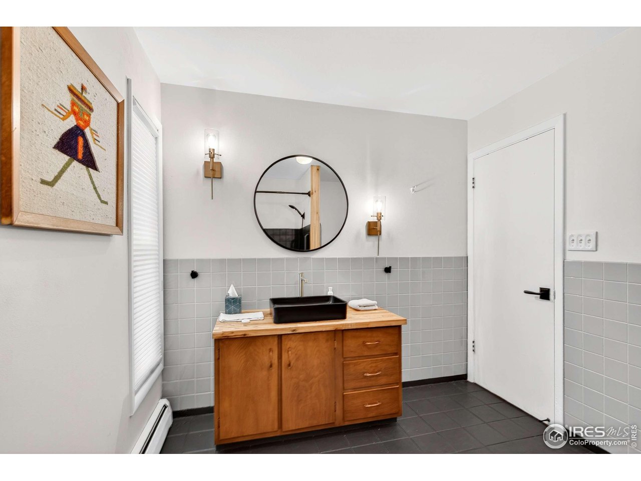 4 Porphyry View Jamestown, CO 80455 - Photo 13 of 34 a living room with furniture