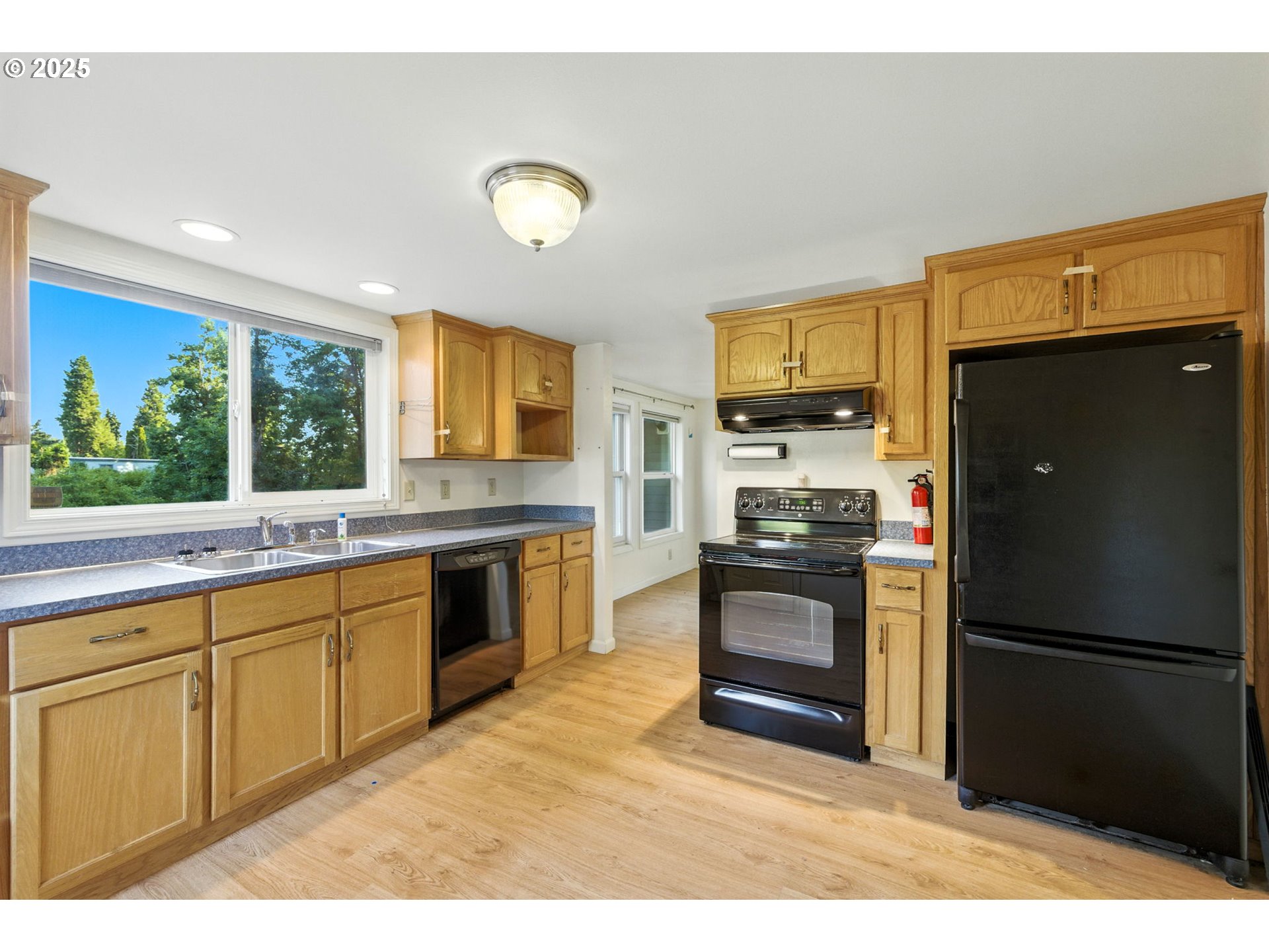 79096 North River Road Cottage Grove, OR 97424 - Photo 23 of 47 Gallery Image 23