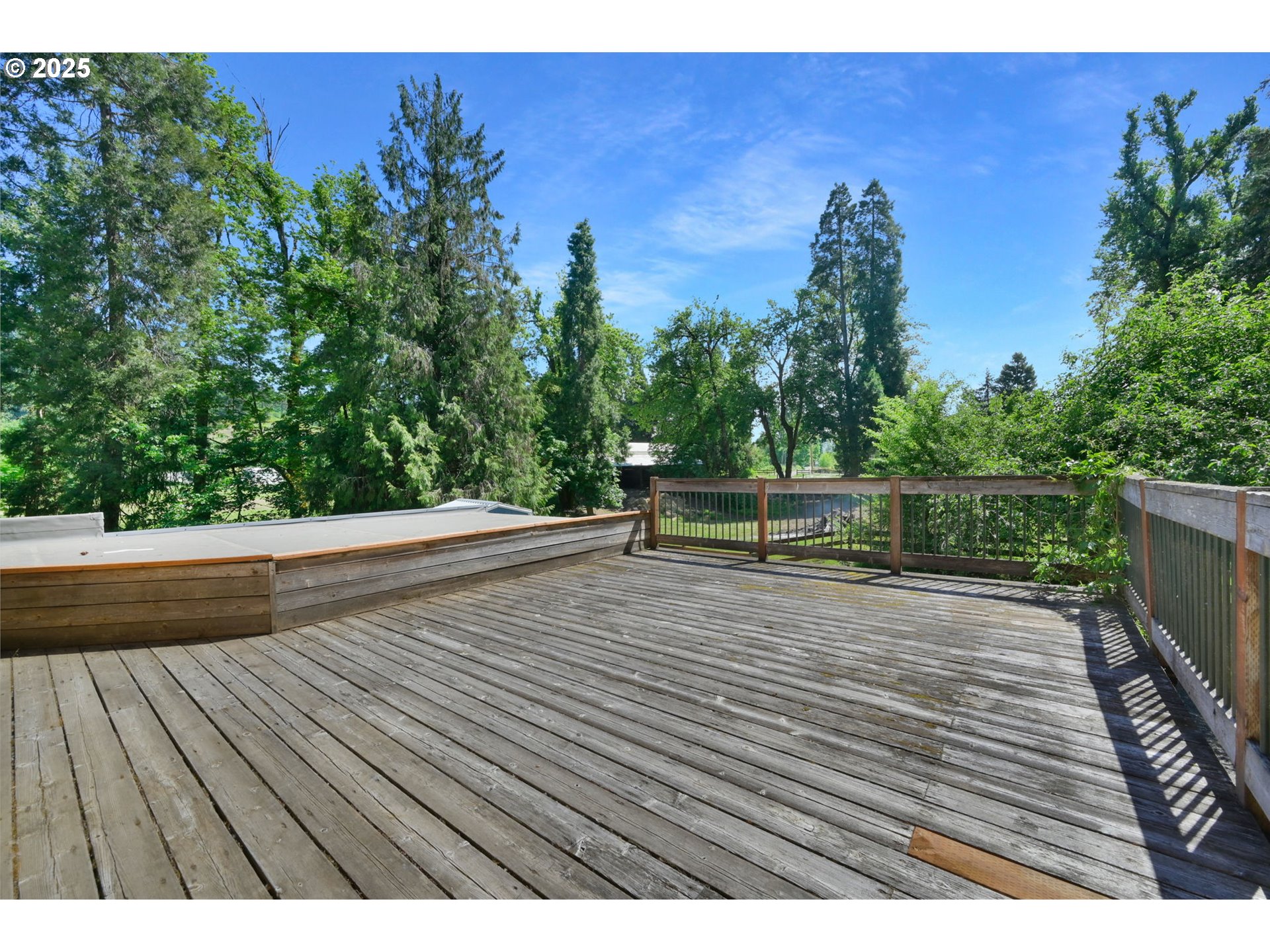 38383 Kickbusch Lane Springfield, OR 97478 - Photo 7 of 44 a view of outdoor space and deck