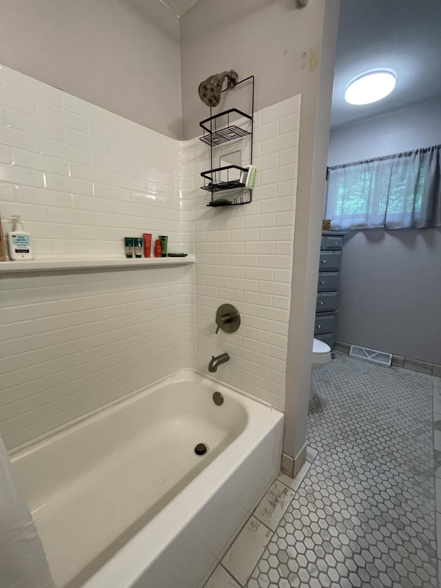 960 Rockcamp Road New Marshfield, OH 45766 - Photo 16 of 73 16) 72666-6a31fd08209eb