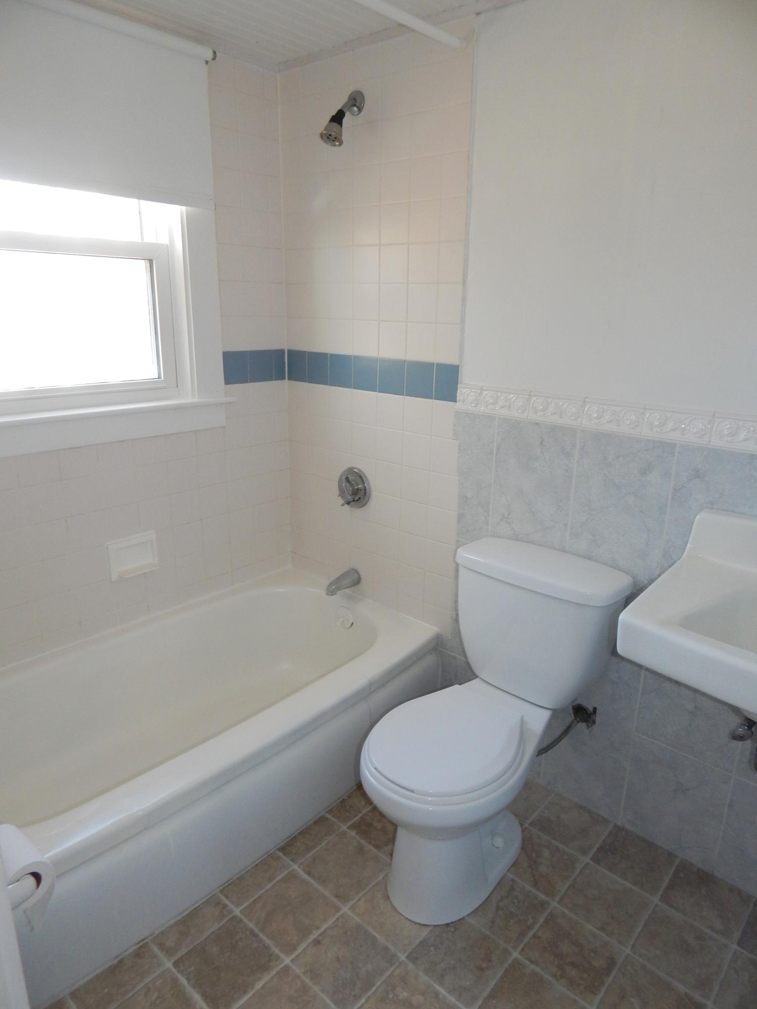 821 County Road Pocasset, MA 02559 - Photo 14 of 15 DSCN1832