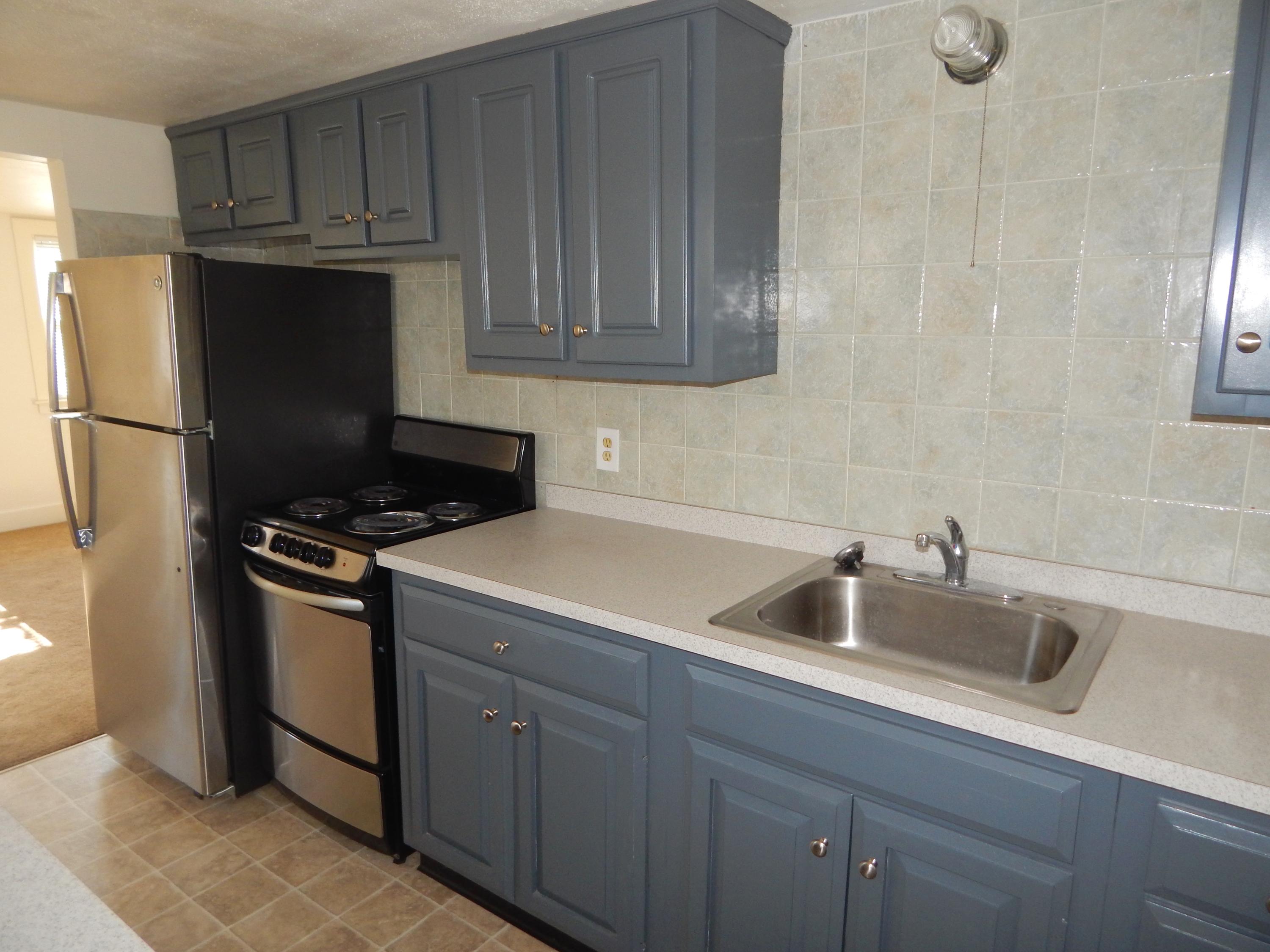 821 County Road Pocasset, MA 02559 - Photo 7 of 15 DSCN1825