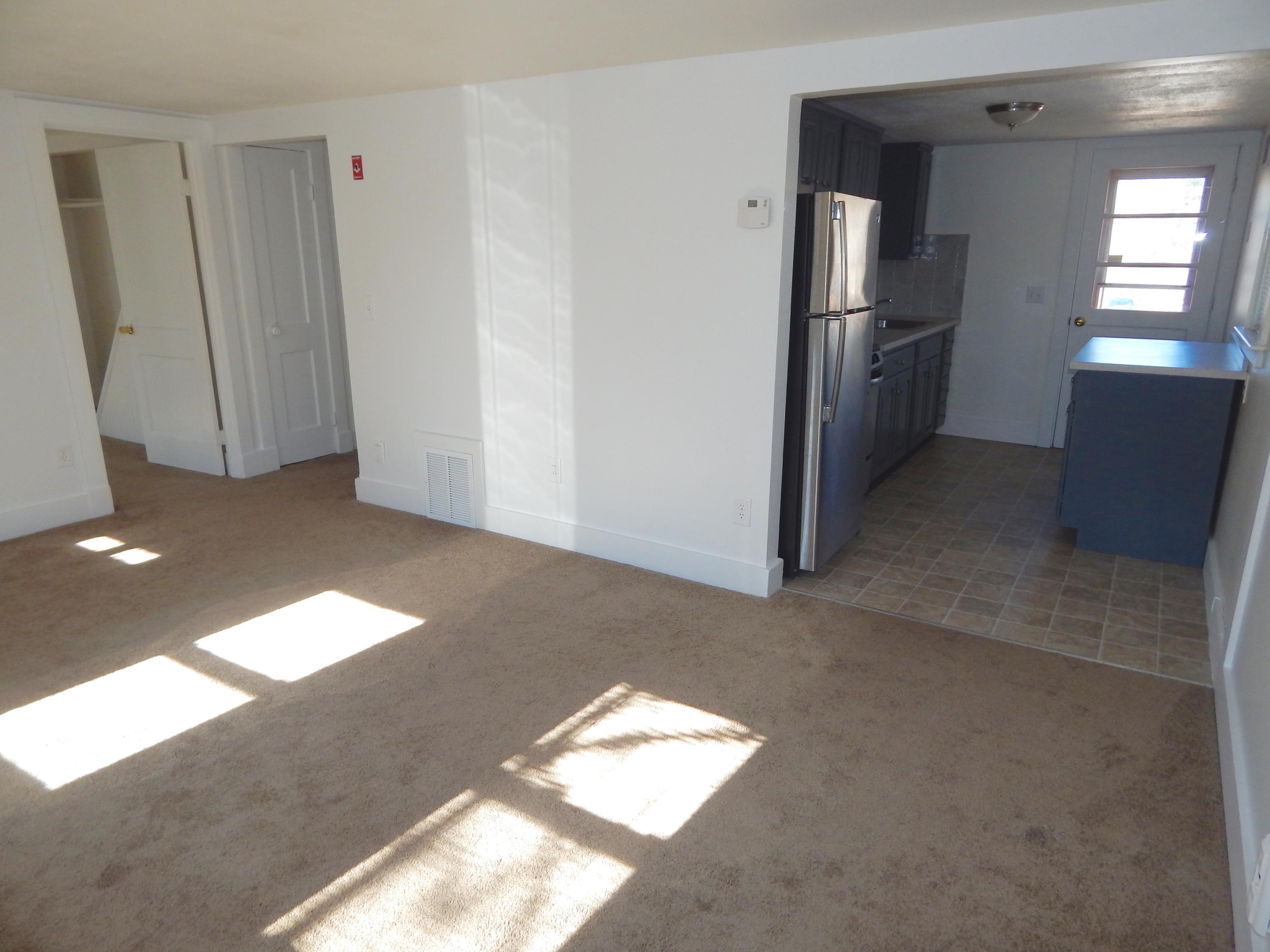821 County Road Pocasset, MA 02559 - Photo 10 of 15 DSCN1828