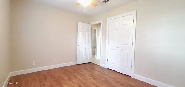 $1,325 | 7001 Knollwood Drive, Biloxi, MS 39532
