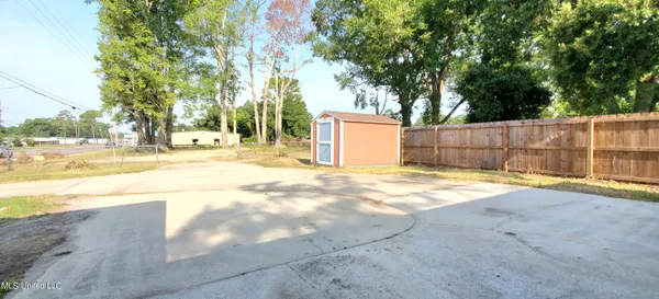 $1,325 | 7001 Knollwood Drive, Biloxi, MS 39532