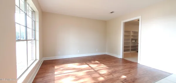 $1,325 | 7001 Knollwood Drive, Biloxi, MS 39532