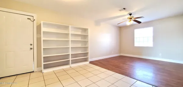 $1,325 | 7001 Knollwood Drive, Biloxi, MS 39532
