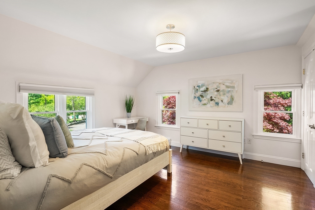 129 Dover Road Westwood, MA 02090 - Photo 25 of 41 Gallery Image 25