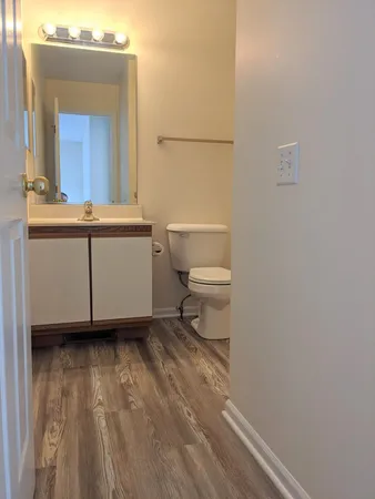 $2,350 | 692 Silk Oak Lane, Crystal Lake, IL 60014