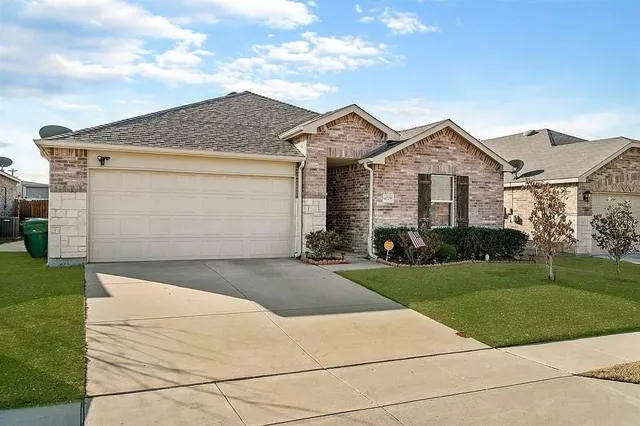 $2,095 | 14709 Sawmill Drive, Little Elm, TX 75068