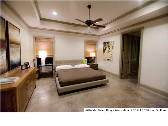 8935 Foxgate Drive Baton Rouge, LA 70809 - Photo 16 of 30 Gallery Image 16