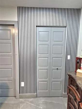 $670,000 | 3118 West 71st Place, Hialeah, FL 33018