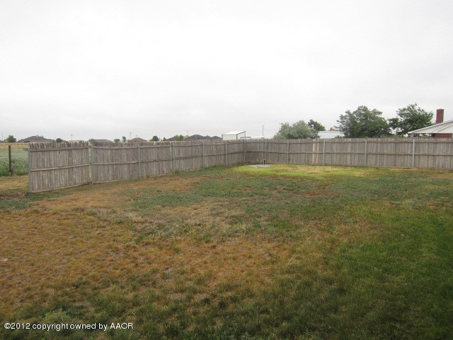 610 Lantana Road Bushland, TX 79124 - Photo 3 of 10 back yard