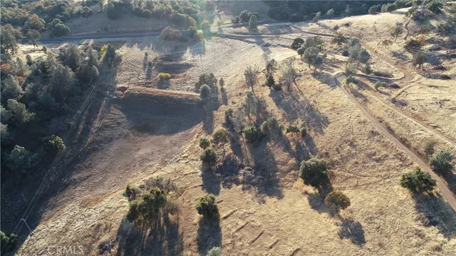 a view of outdoor space with a yard