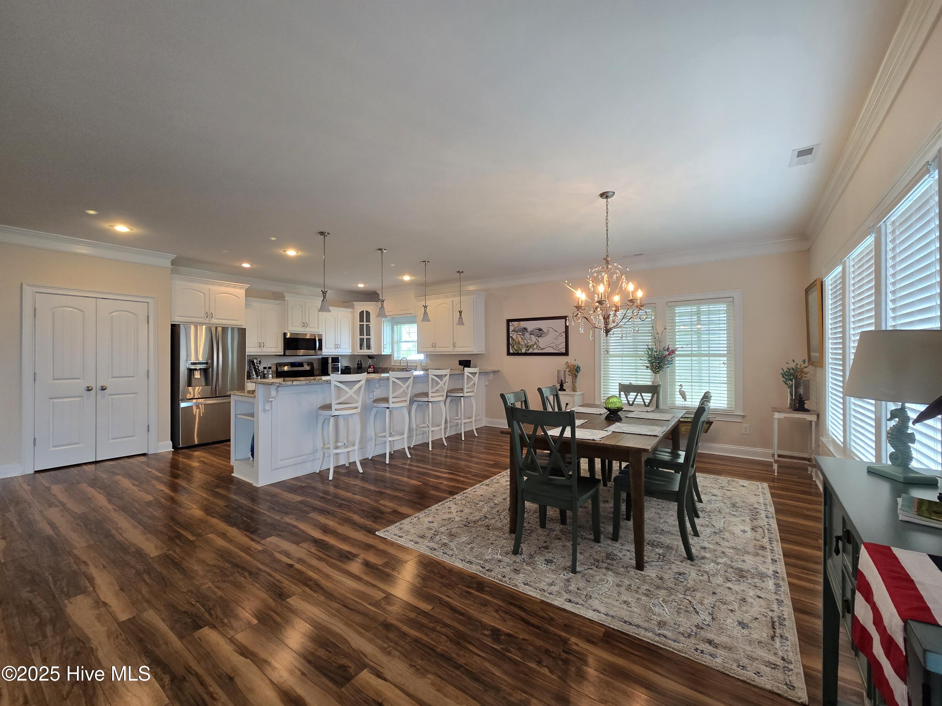 429 Live Oak Road Newport, NC 28570 - Photo 14 of 92 Dining/Kitchen