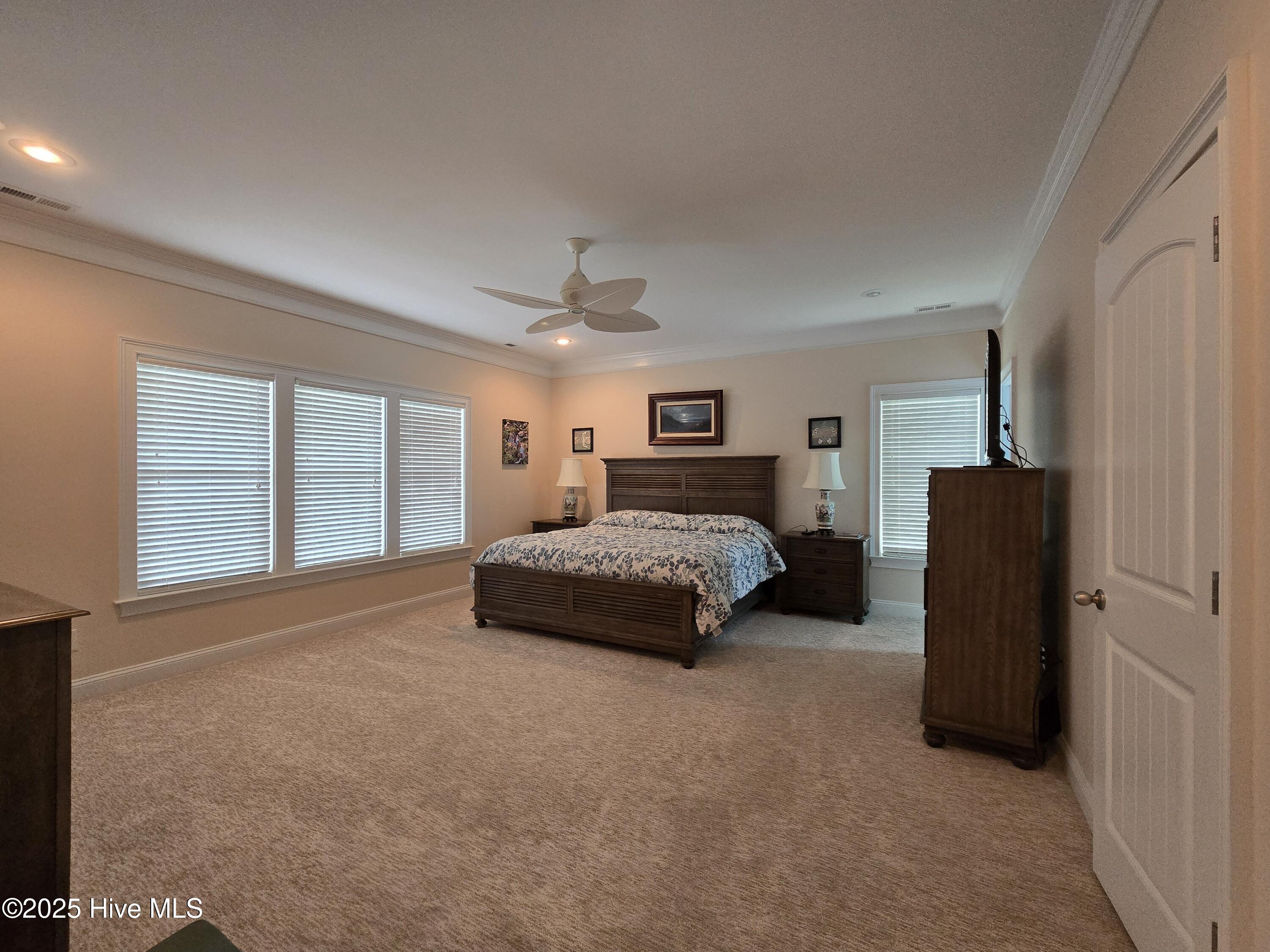 429 Live Oak Road Newport, NC 28570 - Photo 16 of 92 Primary bedroom