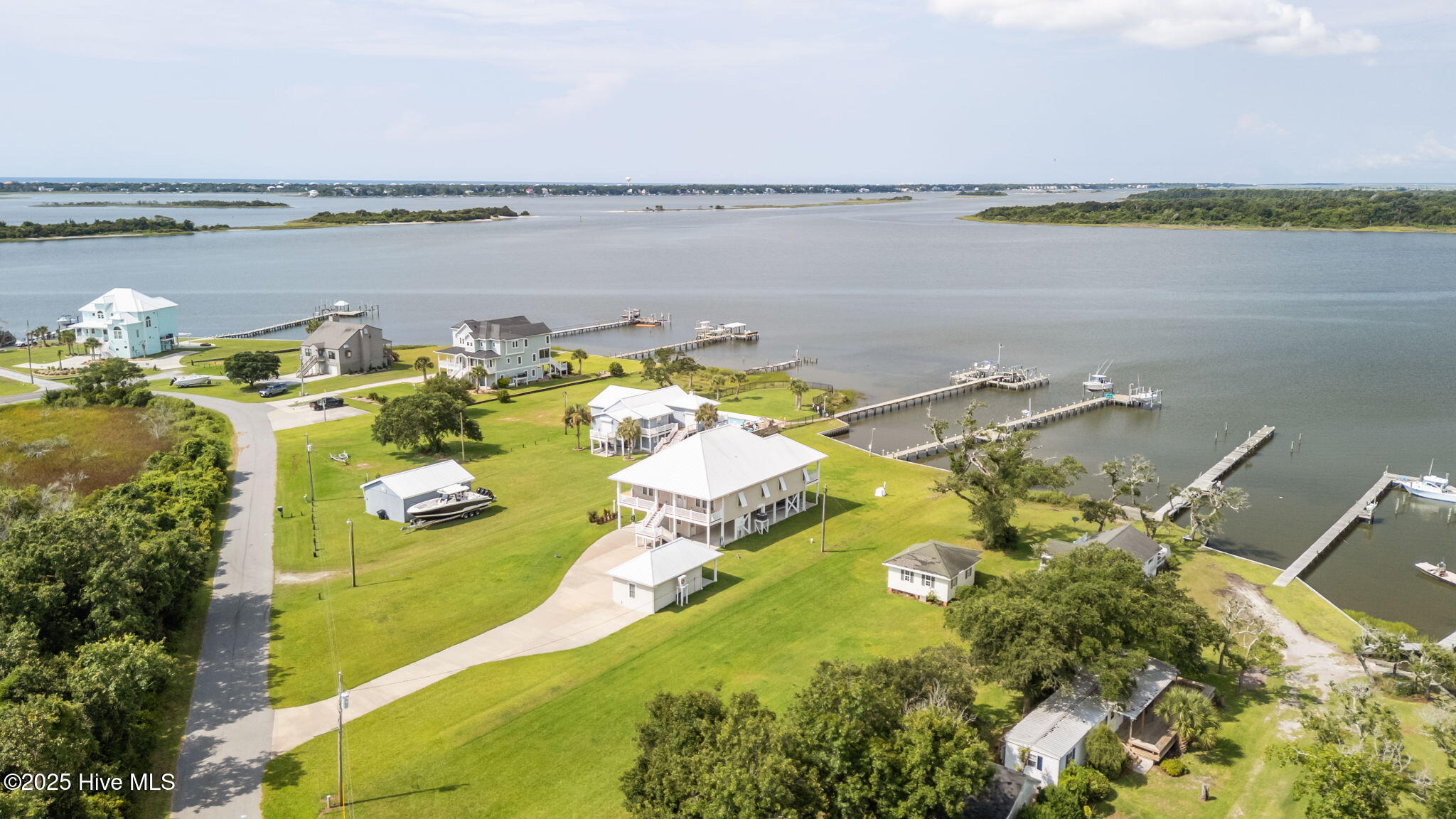 429 Live Oak Road Newport, NC 28570 - Photo 35 of 92 4-web-or-mls-DJI_20250729104314_0890_D