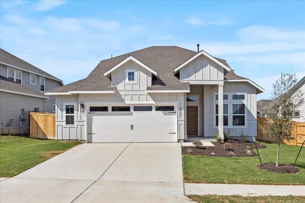 $390,000 | 122 Paul Pena Drive, San Marcos, TX 78666