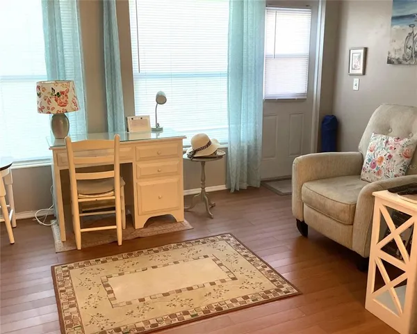 $135,000 | 2330 Ecuadorian Way, Unit 10, Clearwater, FL 33763