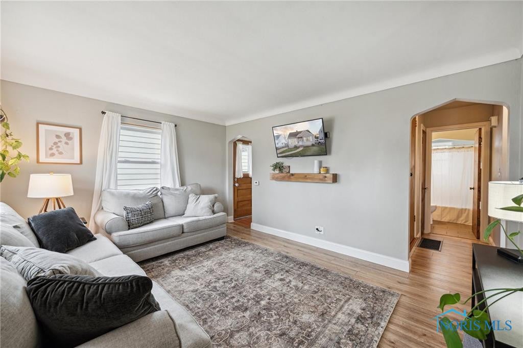 4432 Garrison Road Toledo, OH 43613 - Photo 5 of 27 Gallery Image 5