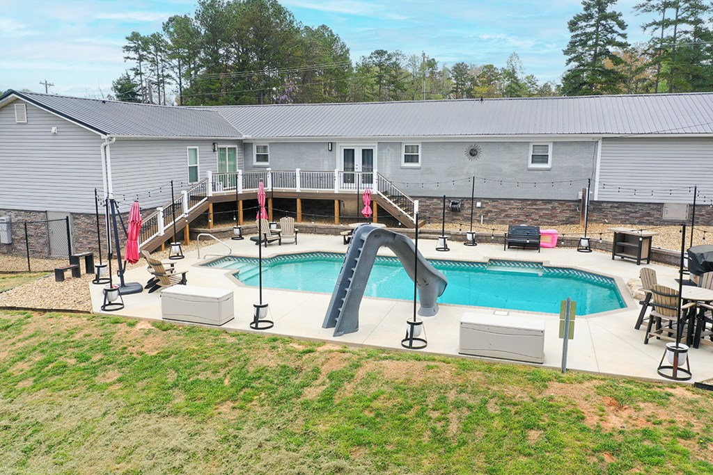 200 Forest Road Clinton, SC 29325 - Photo 7 of 34 Gallery Image 7