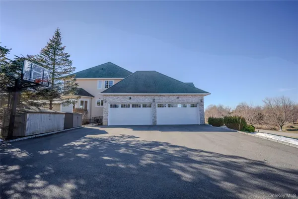 $1,500,000 | 56 Autumn Chase Drive, Hopewell Junction, NY 12533