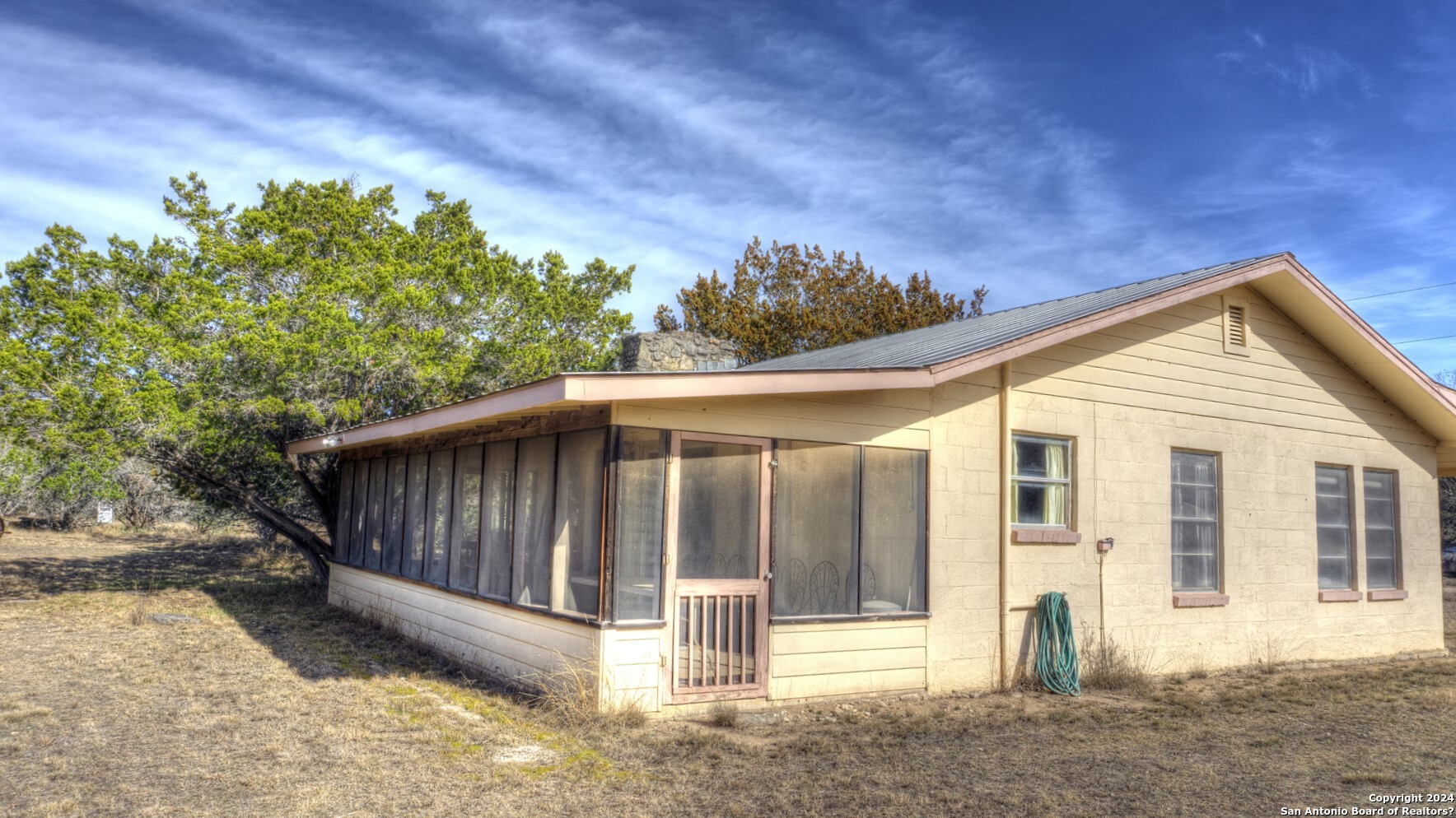 22 Squirrel Bend Uvalde, TX 78801 - Photo 9 of 47 a view of a house with a yard
