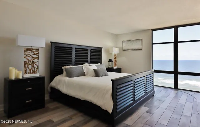 $5,200 | 1301 1st Street South, Unit 1404, Jacksonville Beach, FL 32250