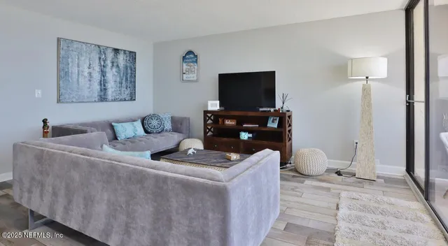 $5,200 | 1301 1st Street South, Unit 1404, Jacksonville Beach, FL 32250