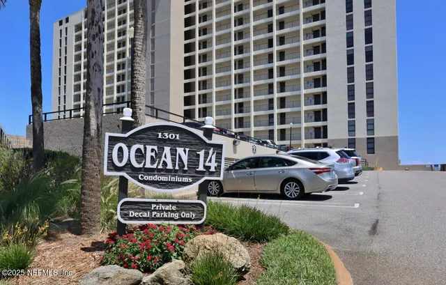 $5,200 | 1301 1st Street South, Unit 1404, Jacksonville Beach, FL 32250