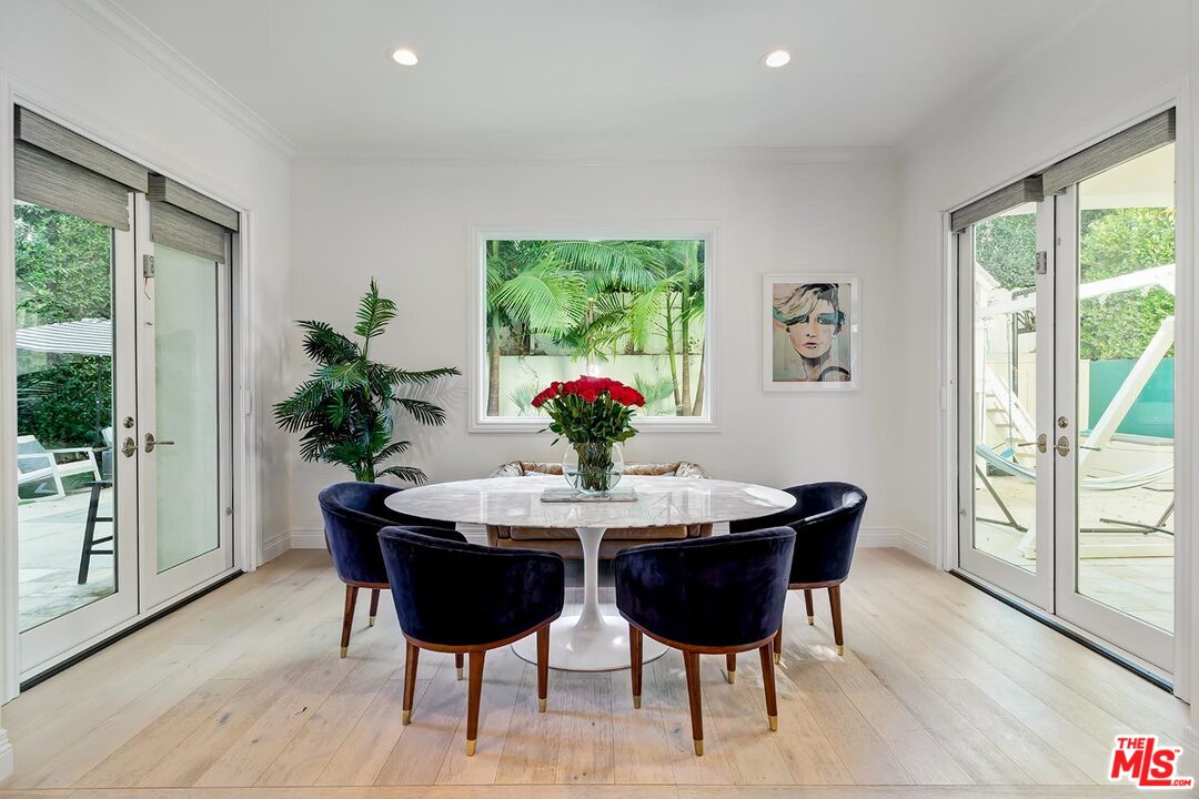 9320 Oakmore Road Los Angeles, CA 90035 - Photo 12 of 44