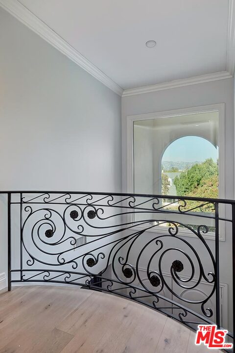 9320 Oakmore Road Los Angeles, CA 90035 - Photo 23 of 44