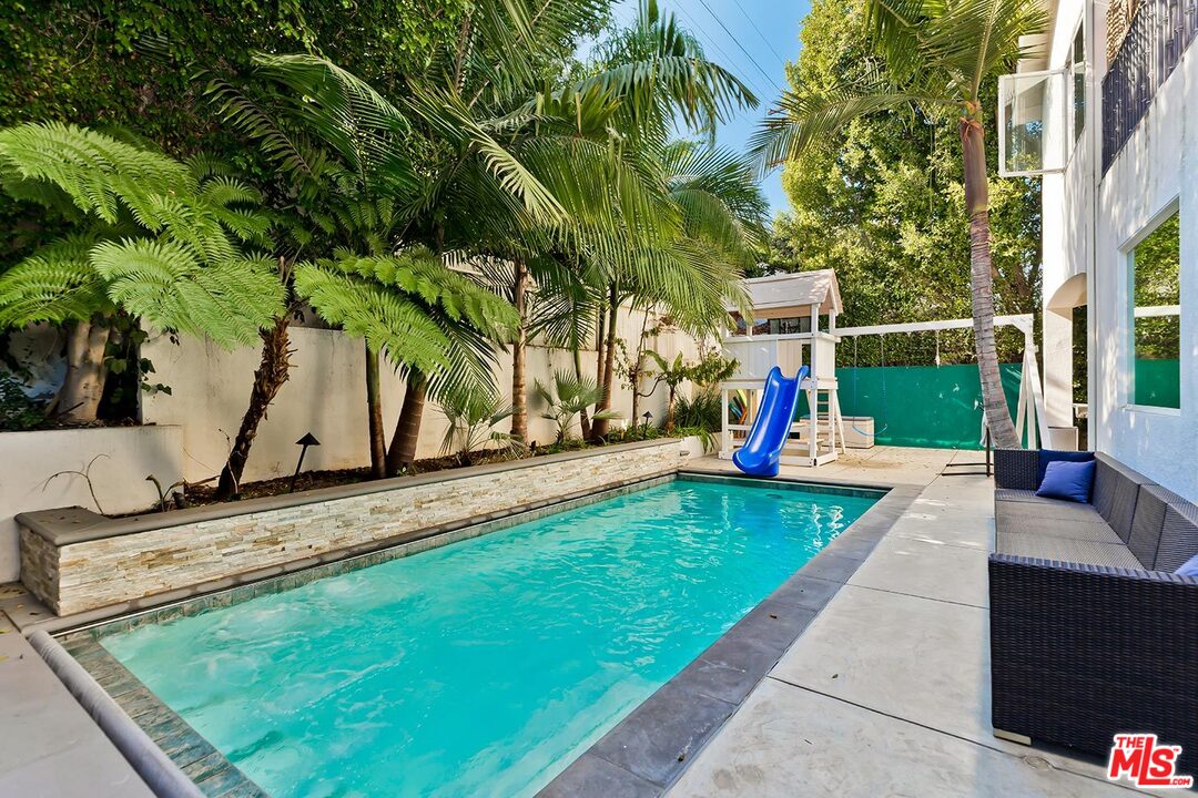 9320 Oakmore Road Los Angeles, CA 90035 - Photo 42 of 44