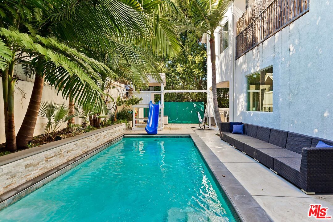 9320 Oakmore Road Los Angeles, CA 90035 - Photo 43 of 44