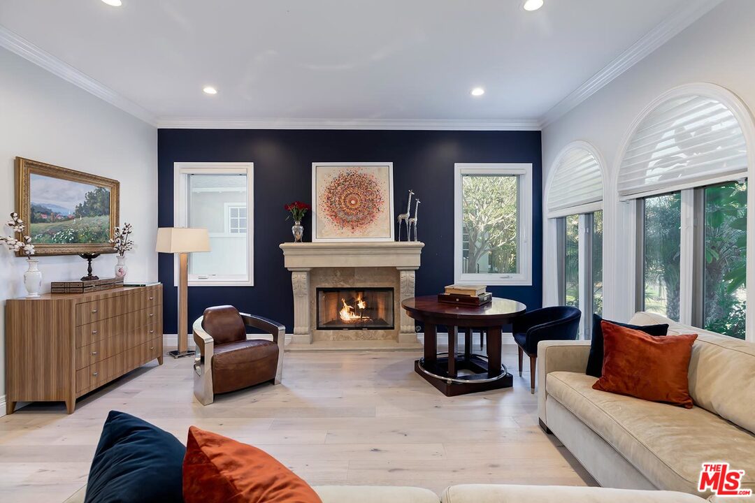 9320 Oakmore Road Los Angeles, CA 90035 - Photo 6 of 44