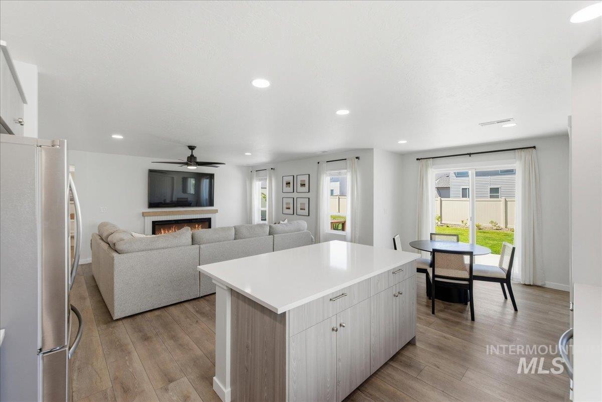 6609 South Memory Way Meridian, ID 83642 - Photo 15 of 50