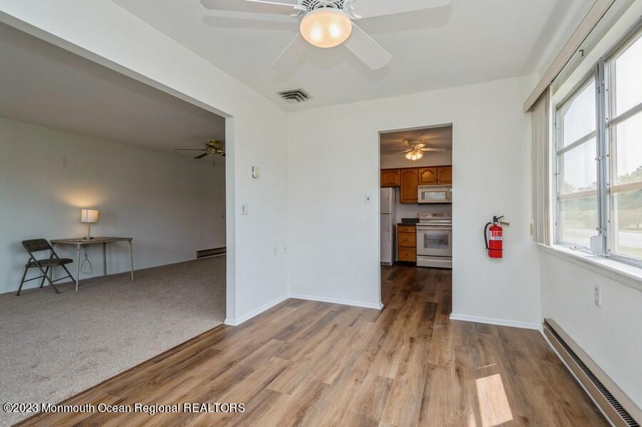 129 Whittier Road Brick, NJ 08724 - Photo 11 of 23 12_129WhittierRd_369001_DiningRoom_LowRe