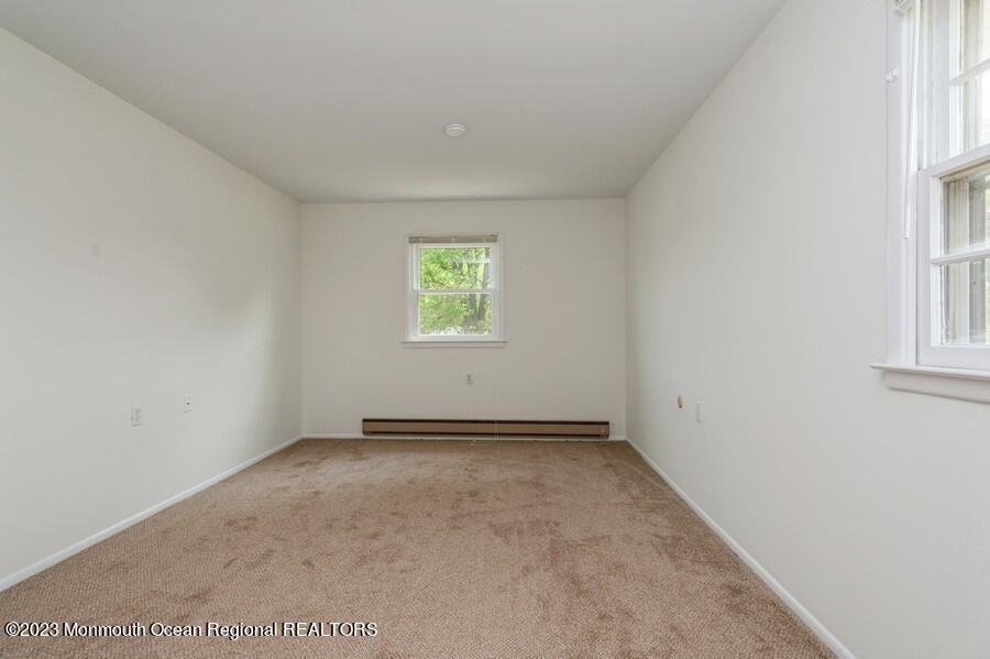 129 Whittier Road Brick, NJ 08724 - Photo 16 of 23 16_129WhittierRd_178_PrimaryBedroom_LowR