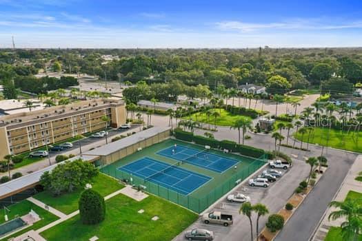 146 Boca Ciega Point Boulevard South, Unit 146 St. Petersburg, FL 33708 - Photo 13 of 14