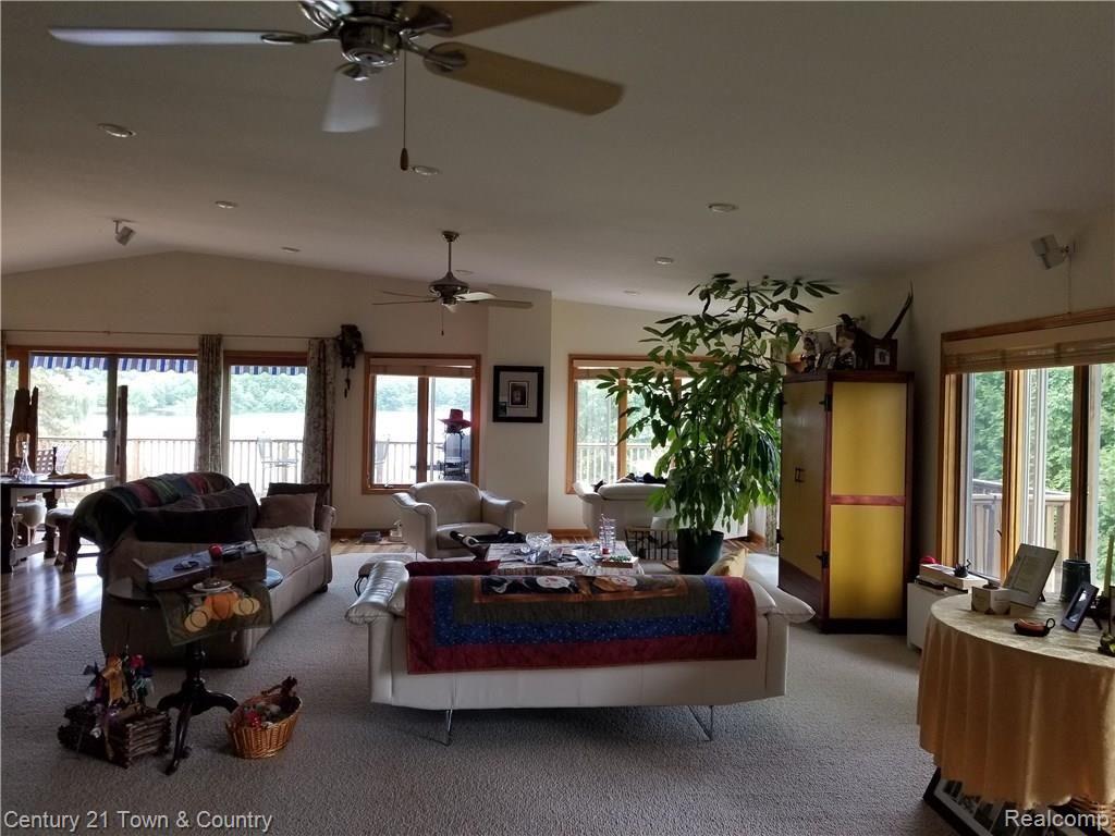 150 Harbor Point Road Ortonville, MI 48462 - Photo 12 of 32 hp33.jpg