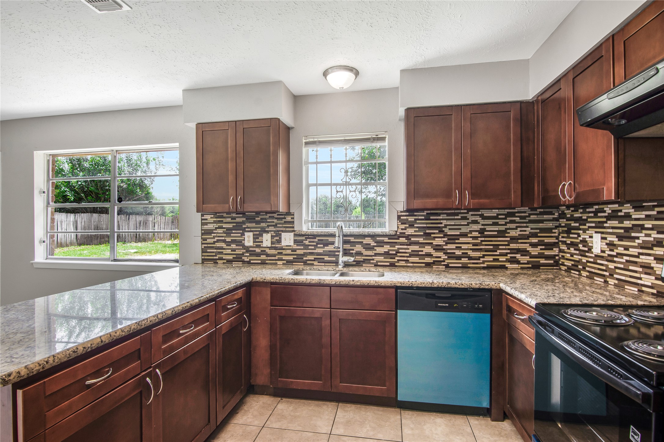 11710 Old Telegraph Road Houston, TX 77067 - Photo 12 of 24