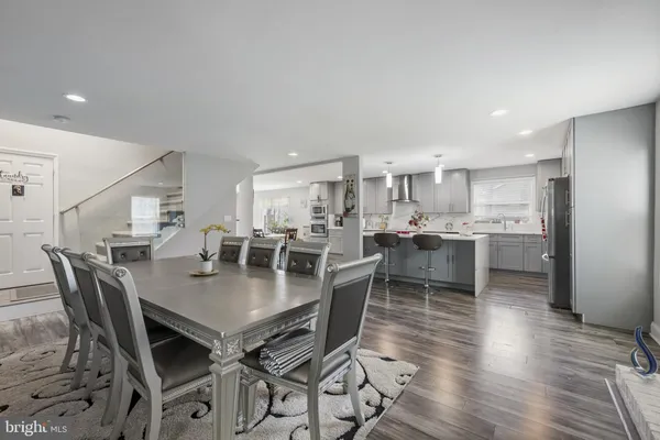 $1,200,000 | 17616 Garrett Drive, Gaithersburg, MD 20878