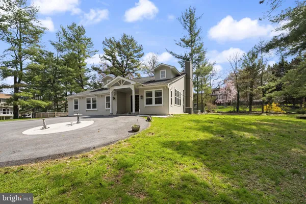 $1,200,000 | 17616 Garrett Drive, Gaithersburg, MD 20878