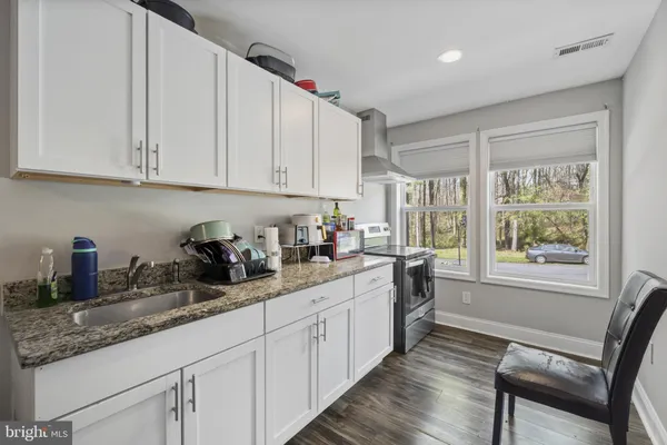 $1,200,000 | 17616 Garrett Drive, Gaithersburg, MD 20878
