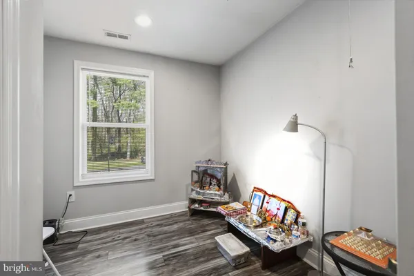 $1,200,000 | 17616 Garrett Drive, Gaithersburg, MD 20878