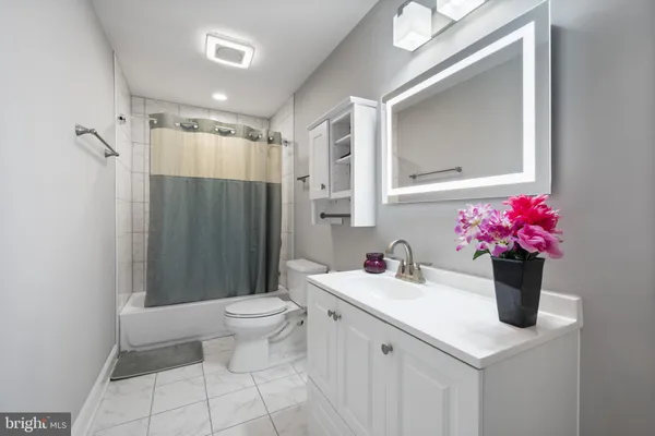 $1,200,000 | 17616 Garrett Drive, Gaithersburg, MD 20878